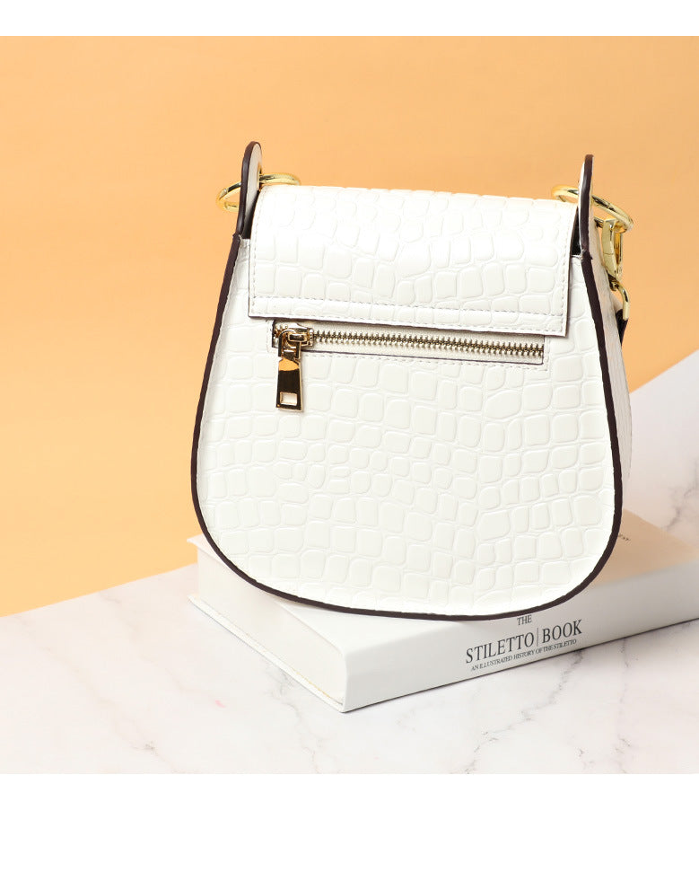 Autumn Winter New Korean Version Crocodile Pattern Saddle Bag Single Shoulder Crossbody Women's Bag Trendy Fashionable Personality Versatile Handbag for Women