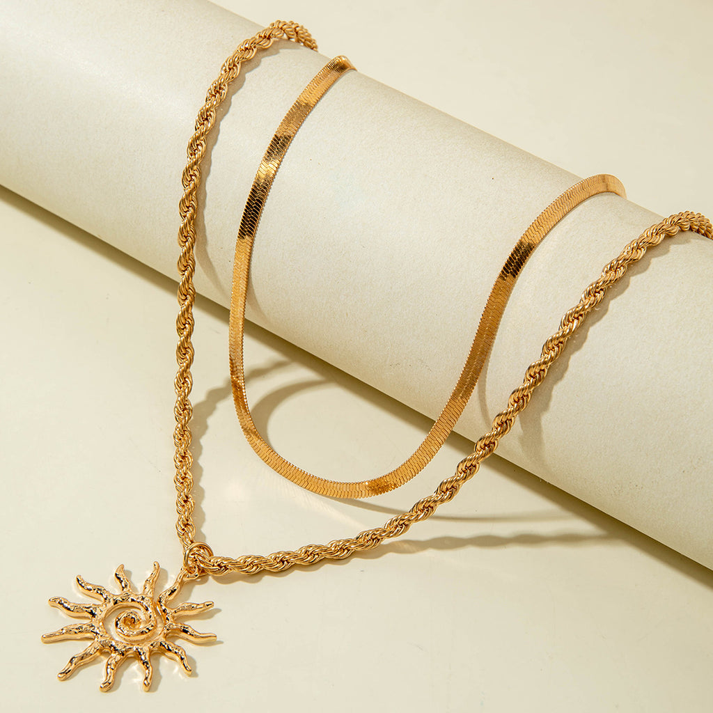 European and American Fashion Jewelry Double Layer Stacked Sunflower Pendant Necklace Simple Flat Snake Necklace Wholesale