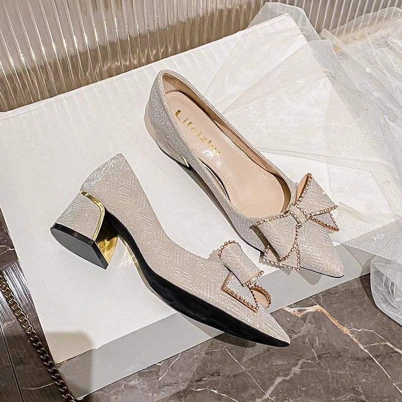French style high heels with chunky heels and pointed toes for women2025New Spring and Autumn Style Elegant Plus Size Women's Shoes Mid-Heel Wedding Shoes