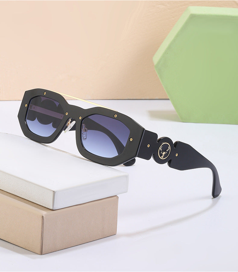 European and American Small Frame Sunglasses for Women UV Protection European and American Internet Celebrity Sunglasses for Women INS Wholesale