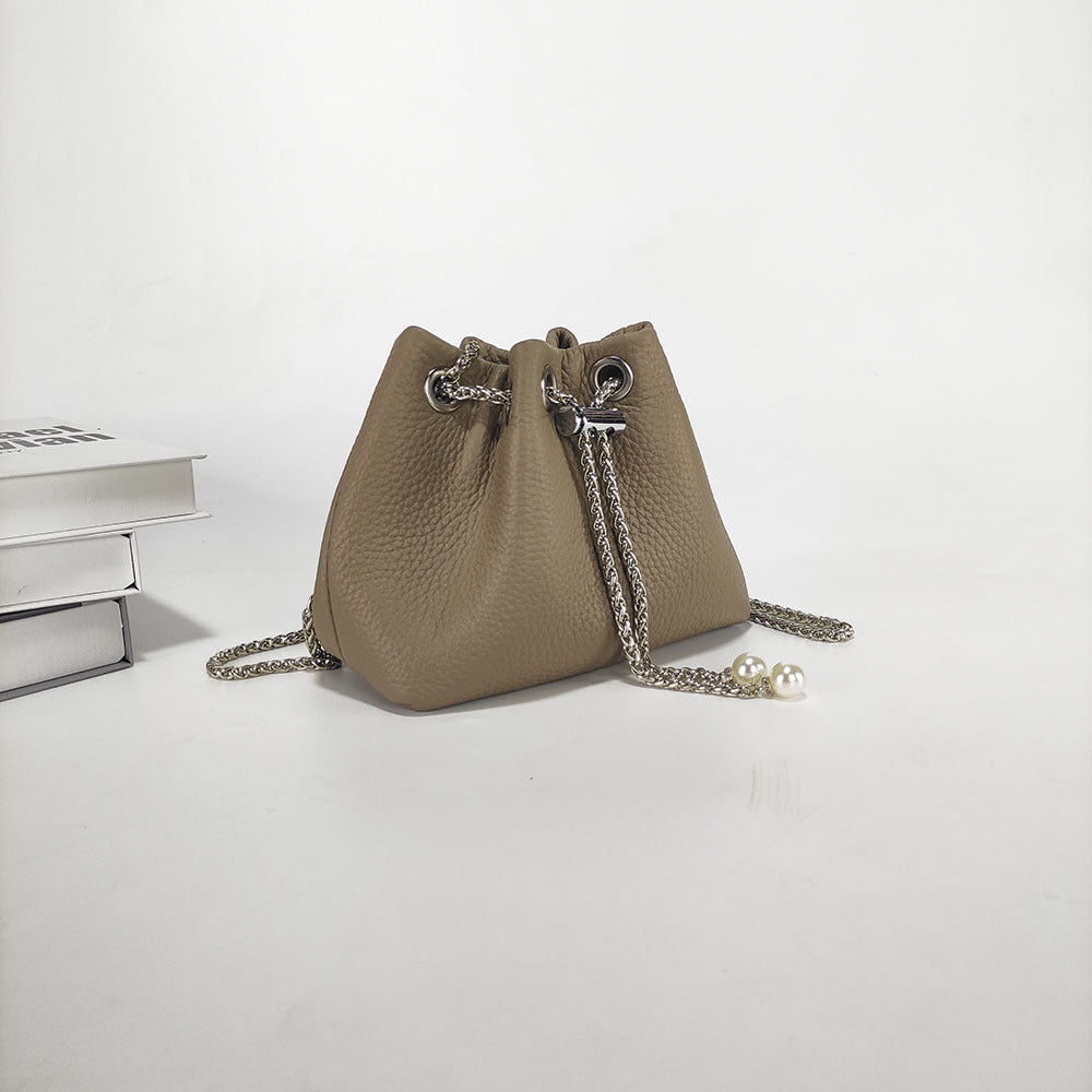 Niche Genuine Leather Bucket Bag for Women2024New Mini Small Bag Top Layer Cowhide Autumn Chain Shoulder Crossbody Bag