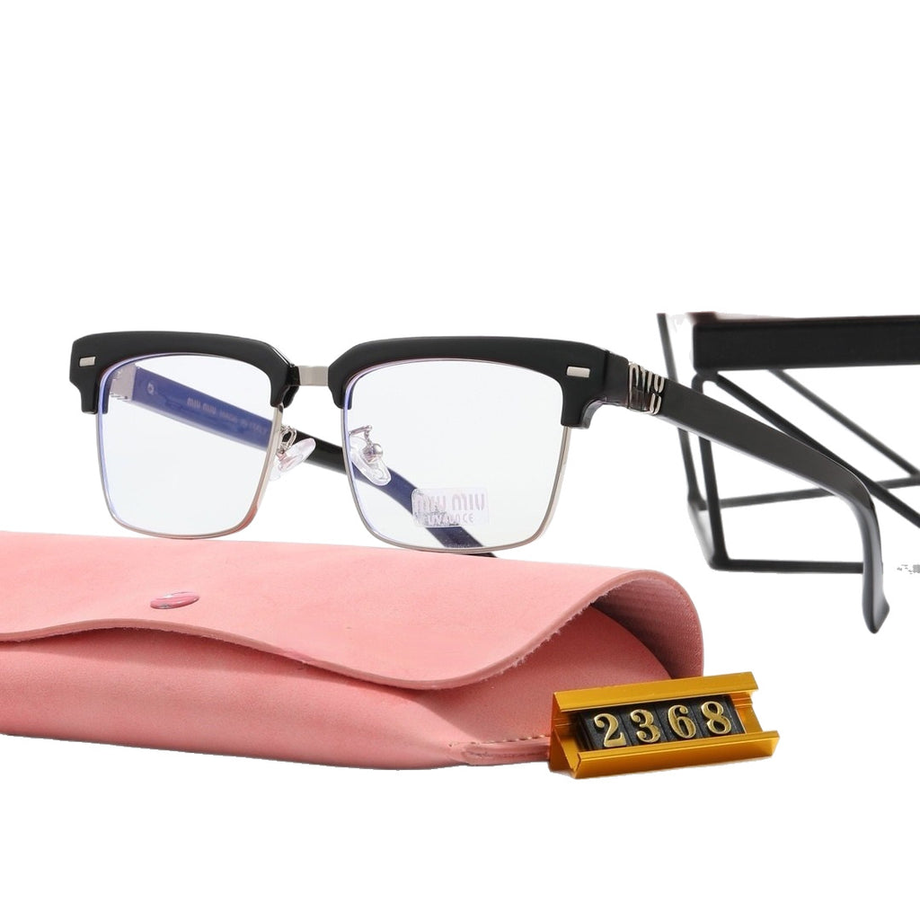 miu24New Women's European and American High-End Trendy Retro Outdoor Sunglasses for Photos and Sun Protection