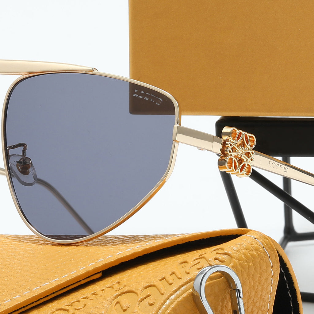 25European and American Style Women's Cat Eye Outdoor Street Photography Glasses Internet Celebrity Irregular Sunglasses Fashionable Metal Sunglasses Trendy