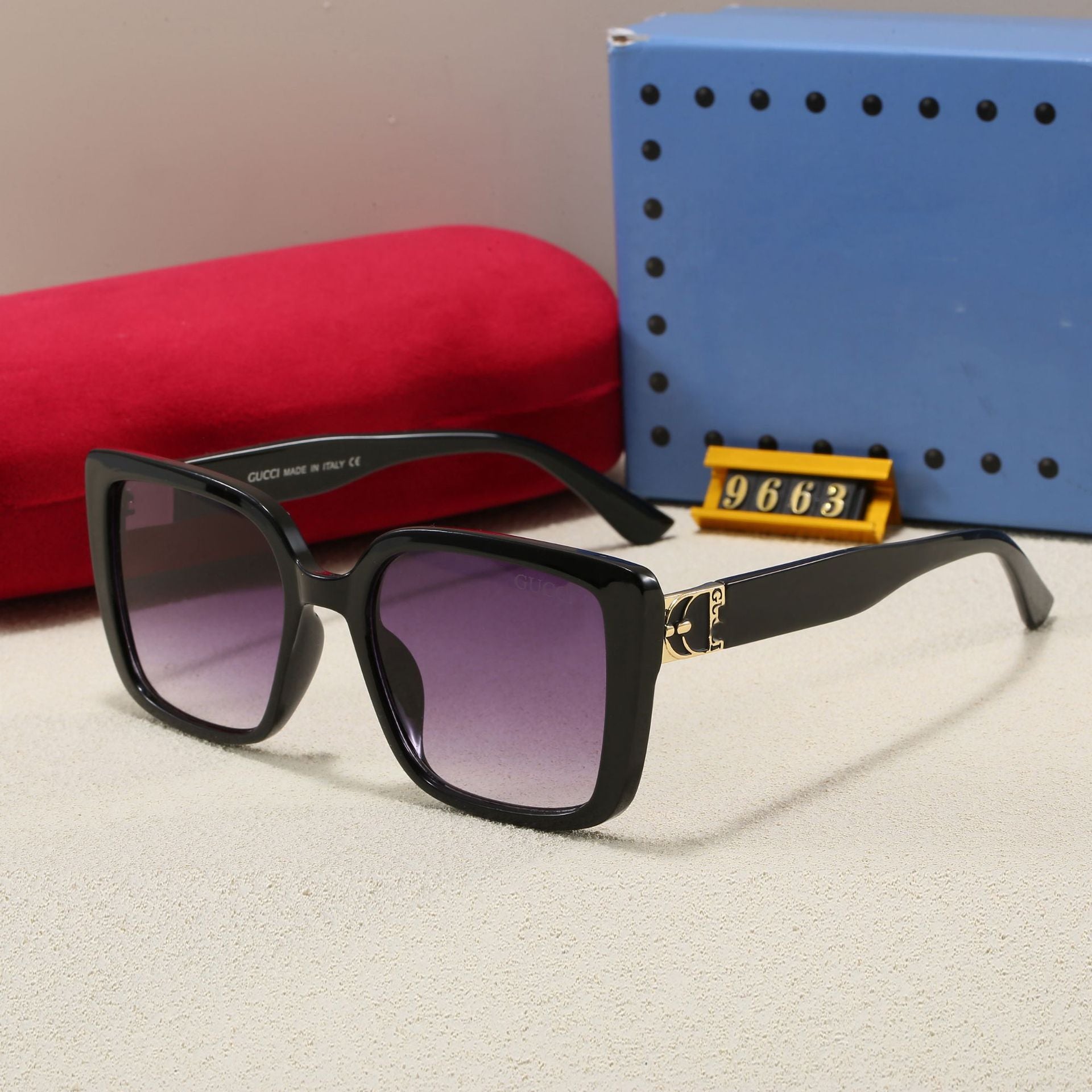 2025New Korean Style Unisex Square Sunglasses Travel Small Frame Sunglasses Internet Celebrity Fashion Personality High-end Glasses