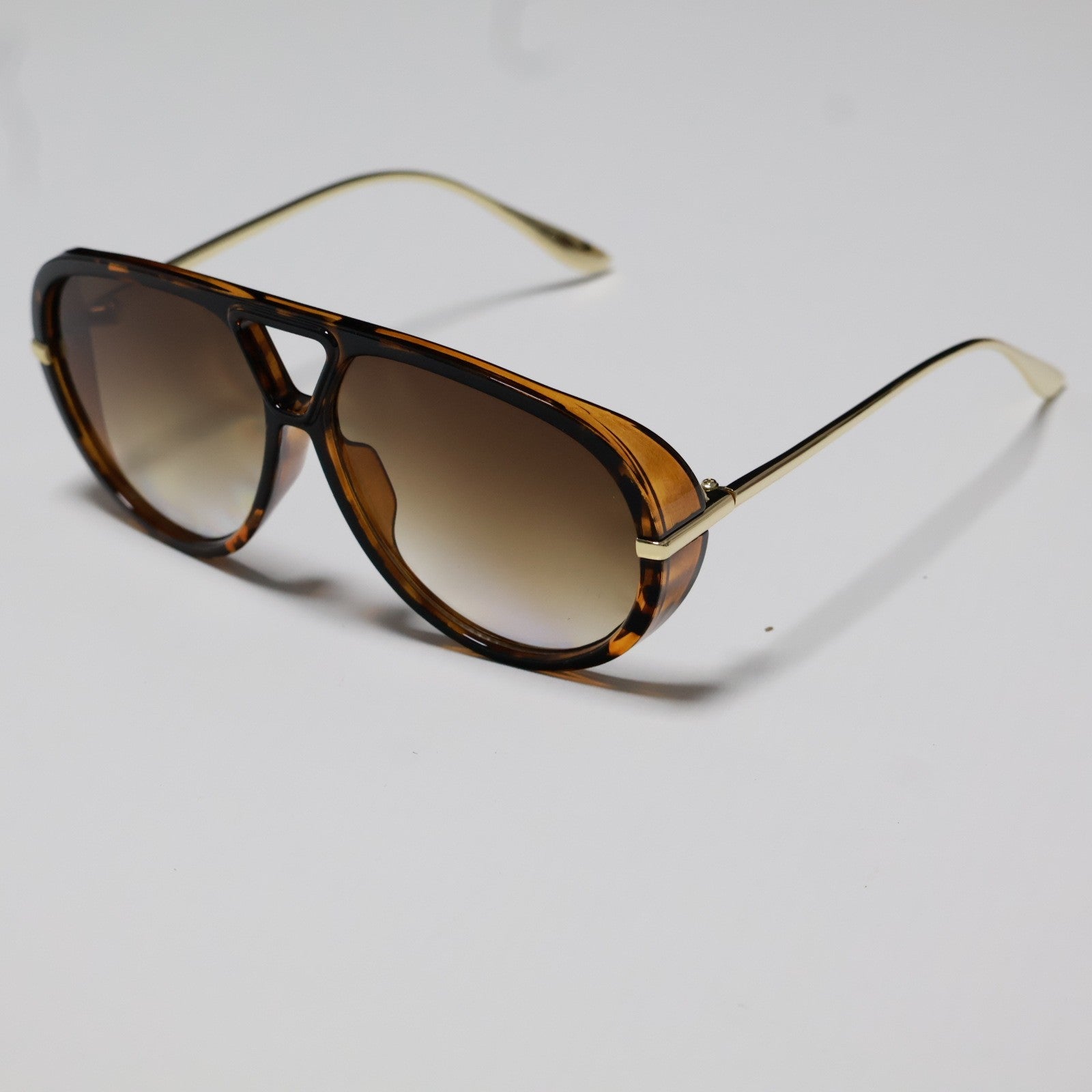 2025New Style Toad Sunglasses for Women, European and American High-End Retro Punk Style Sunscreen Sunglasses for Men, Trendy Eyewear shades