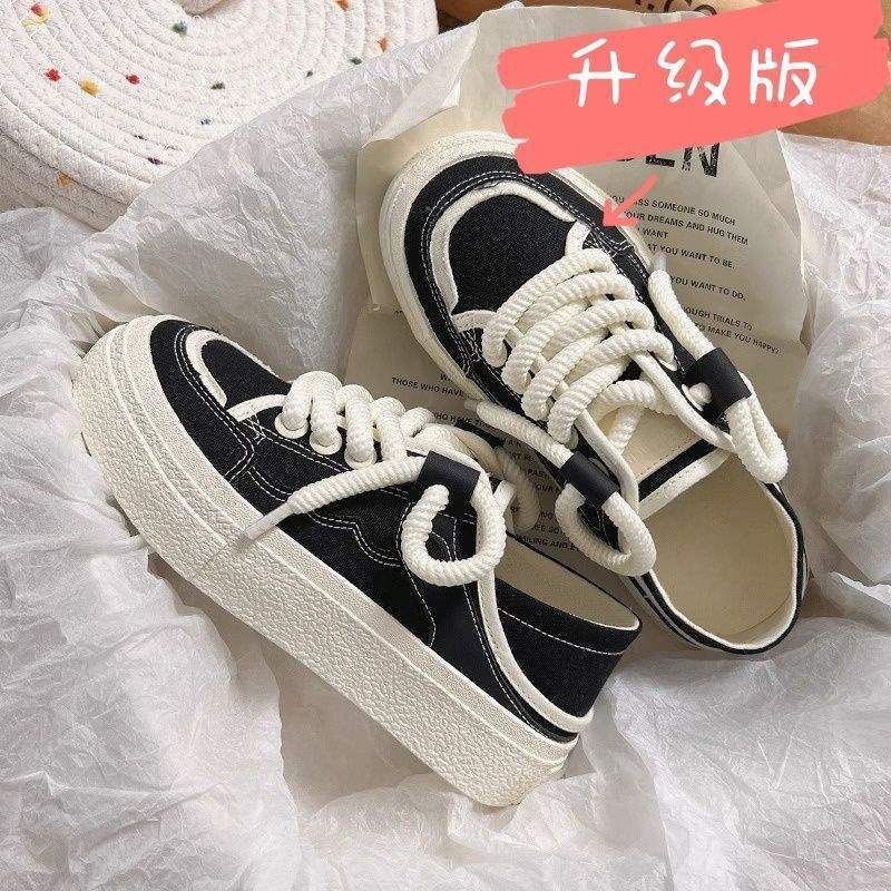 Women's Canvas Shoes with Heel Step and Half Slipper Design2025Summer New Niche Original Versatile White Sneakers to Match Dresses Women's Shoes