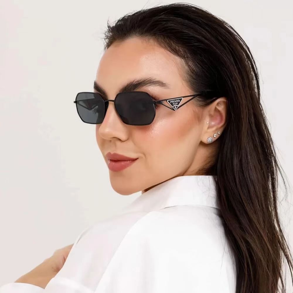 New Metal Sunglasses for Men and Women Classic Elegant Versatile Sunglasses Travel UV Protection Double Bridge Sunglasses Hot