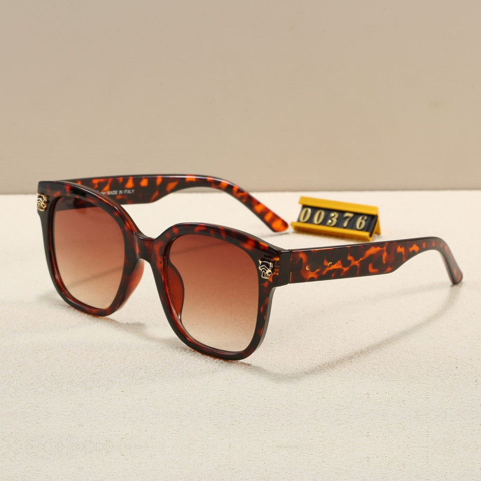 New Small Square Frame Sunglasses for Women ins Internet Celebrity Hot-Selling Item Sun Protection Sunglasses Trendy Street Style Glasses with Strap logo