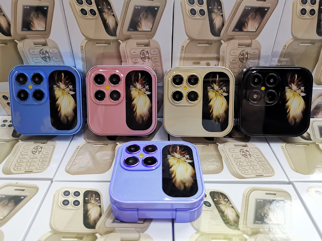 Wholesale New i17pro Flip Folding Phone Mini Phone Button Elderly Phone mini Feature Phone