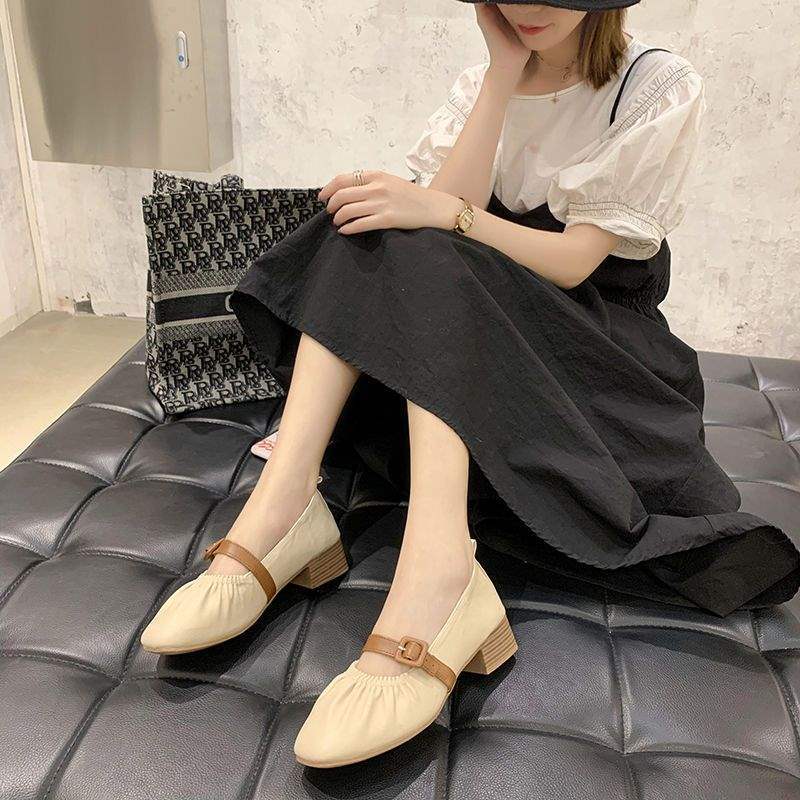 Hepburn Style Shallow Mouth Chunky Heel Single Shoes for Women2025New Square Toe Mary Jane Granny Shoes Mid Heel Versatile Soft Sole Retro