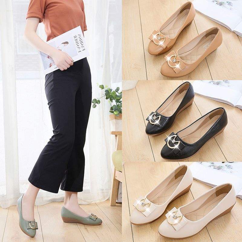 Women's Wedge Heel Shoes2025Spring and Autumn New Style Lazy Loafers Round Toe Versatile Korean Version Slip-On Small Leather Shoes