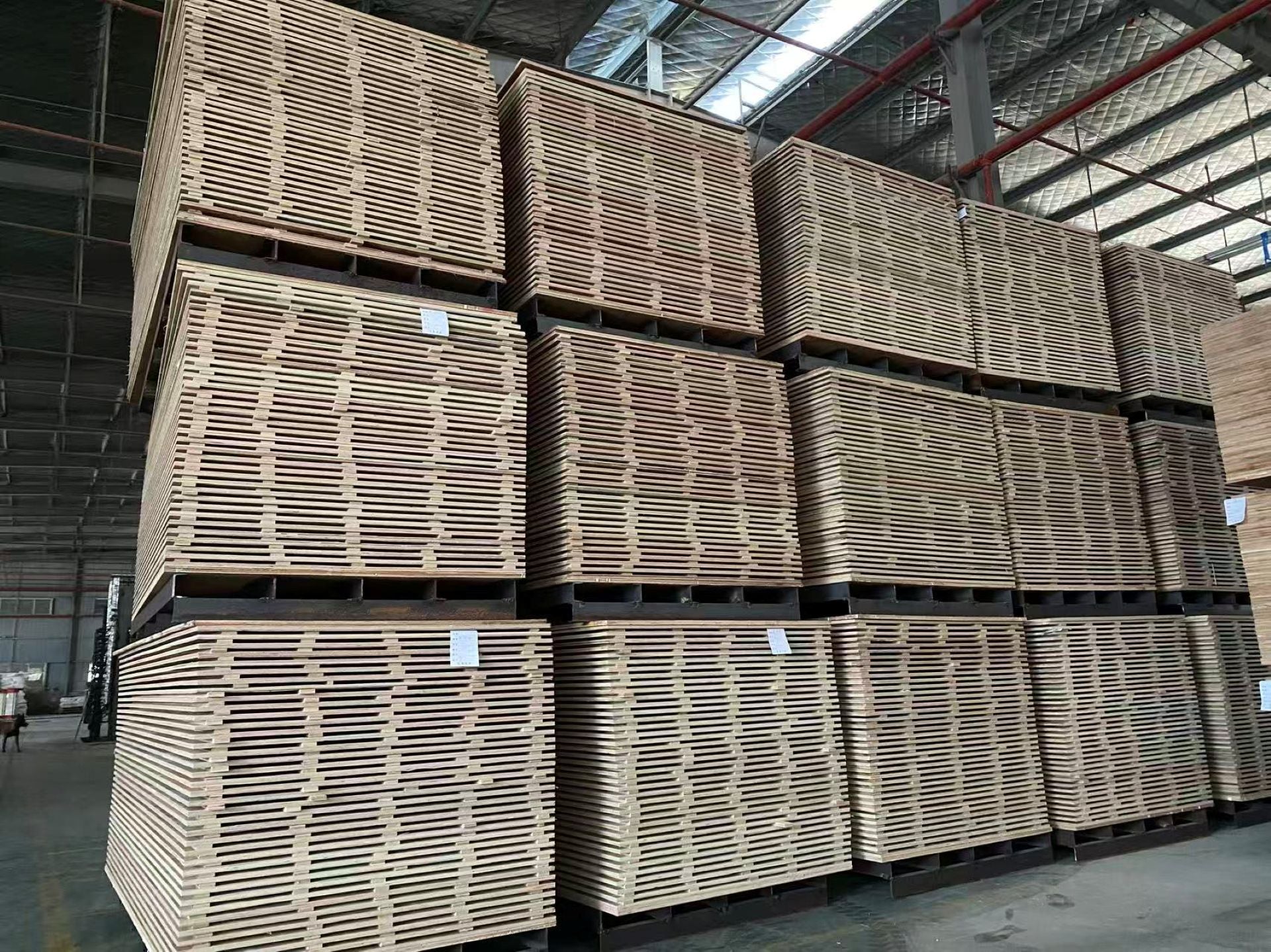 Semi-Finished Base Material Warehouse