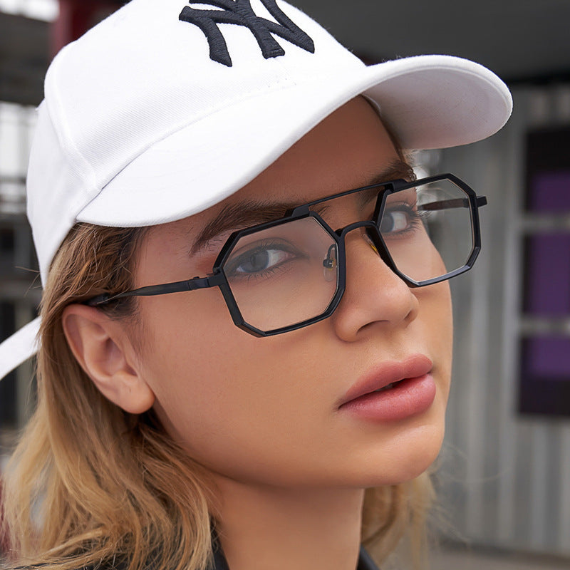 New European and American Steampunk Style Sunglasses for Men, Polygonal Small Frame Sunglasses for Women, Trendy sunglasses Wholesale
