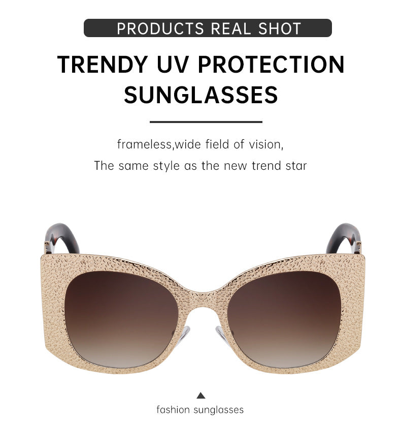 2025New Style Personality Wide Mirror Leg Sunglasses European and American Fashion Sunglasses for Women High-end Large Frame Outdoor Street Shooting Glasses