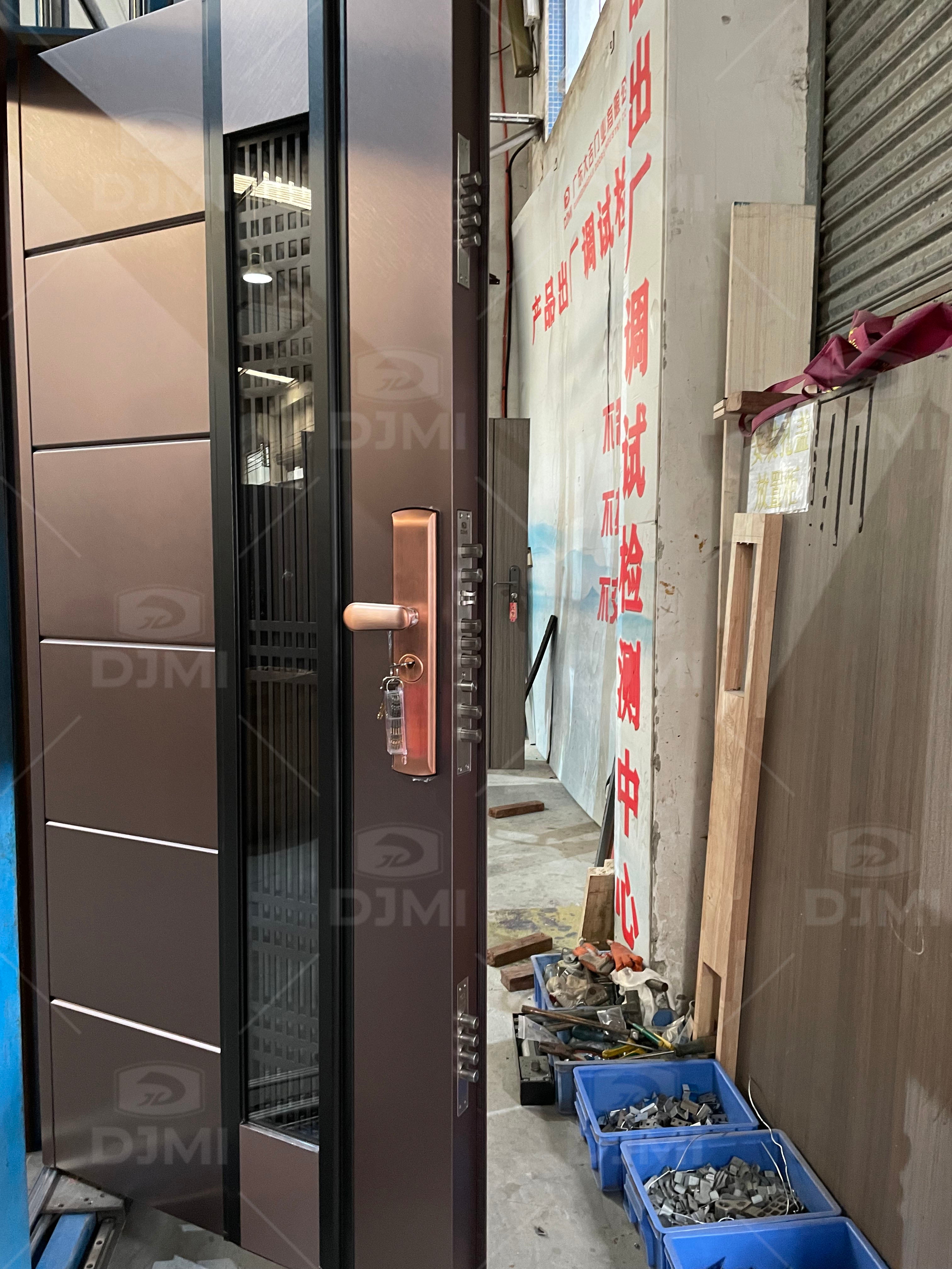 European Luxury House Modern Villa Main Door With Long Handle Steel Entrance Door Modern Villa Main Door Front Modern Pivot Doo