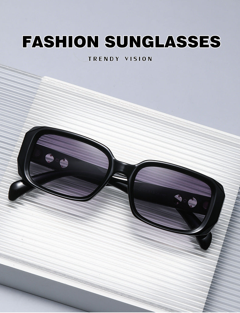 2025New European and American Fashion Small Frame Sunglasses for Women Trendy Outdoor Sun Protection Sunglasses for Women sunglasses