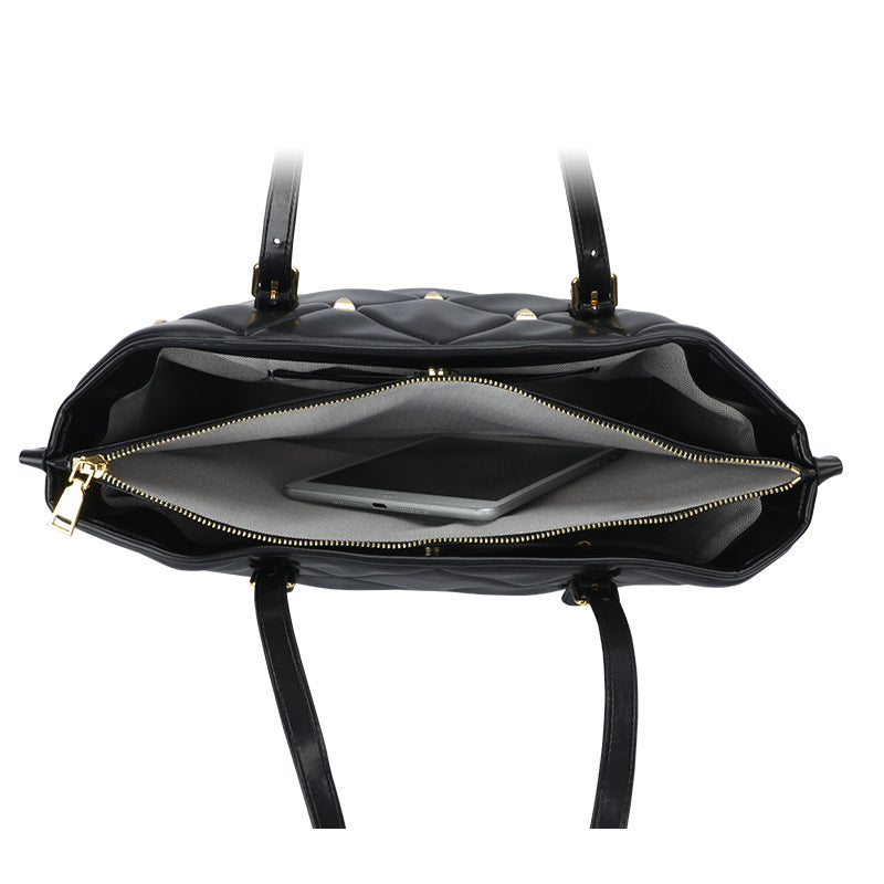 Women's Bag Niche Versatile New Quilted Tote Down Bag Textured Personality Large Capacity Handbag