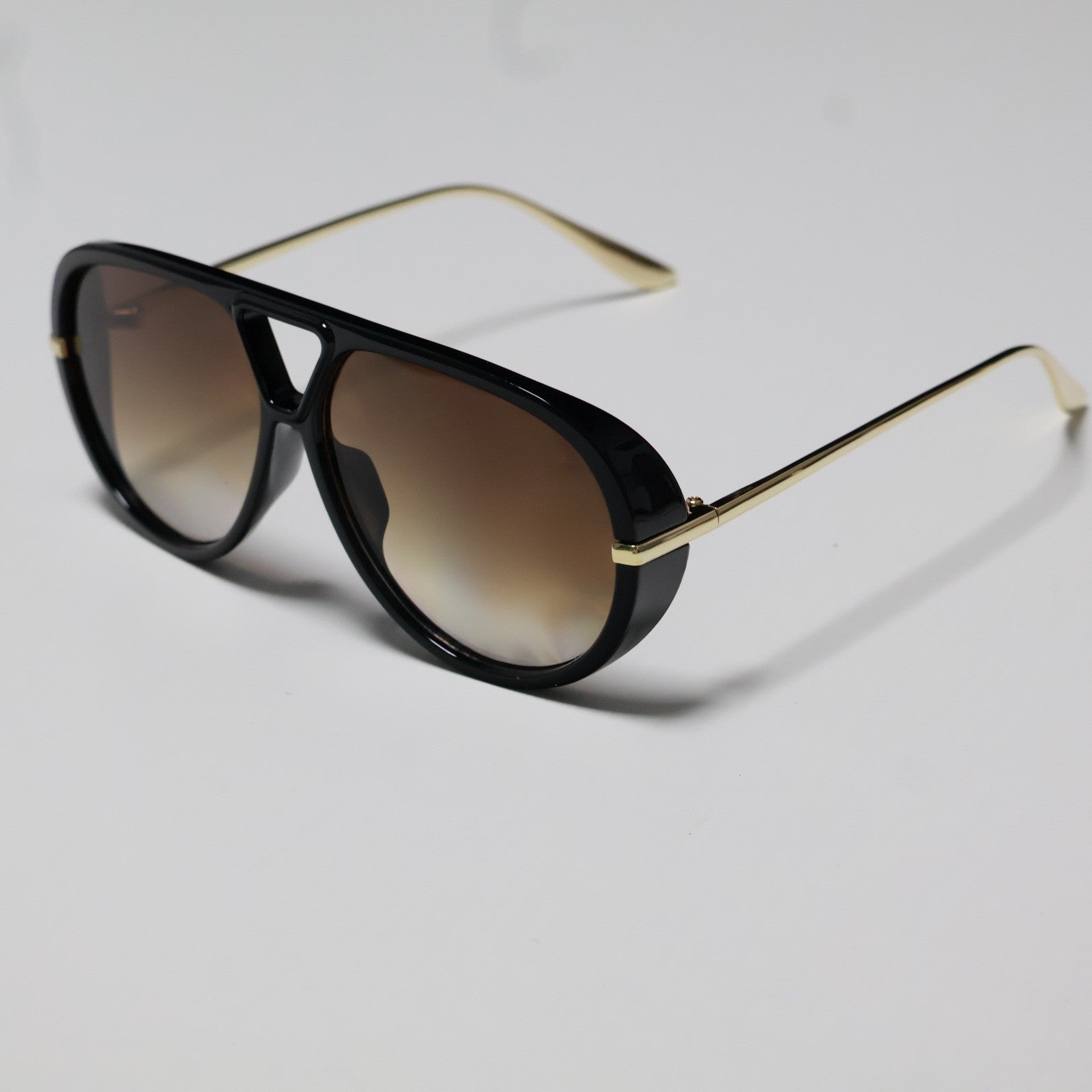 2025New Style Toad Sunglasses for Women, European and American High-End Retro Punk Style Sunscreen Sunglasses for Men, Trendy Eyewear shades