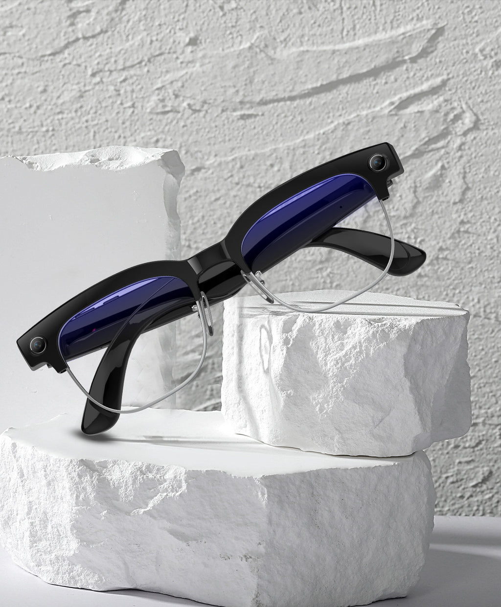 W630Smart Glasses800Megapixel photochromic lens with image stabilization for video recording AI Simultaneous Translation Recognition