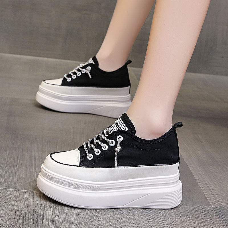 Thick-soled inner height-increasing white sneakers for women with breathable mesh2025Summer New All-Matching8cm Small Size Casual Platform Shoes
