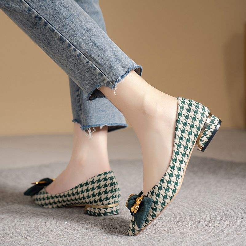plus Size Women's Shoes35One43Wide Toe Fat Bean Shoes for Women, Shallow Mouth Fashionable Elegant Pointed Toe Evening Style Low Heel Single Shoes