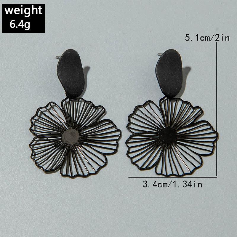 European and American Niche Ginkgo Leaf Tassel Necklace Design Sense Retro Pull-out Imitation Pearl Choker Jewelry choker