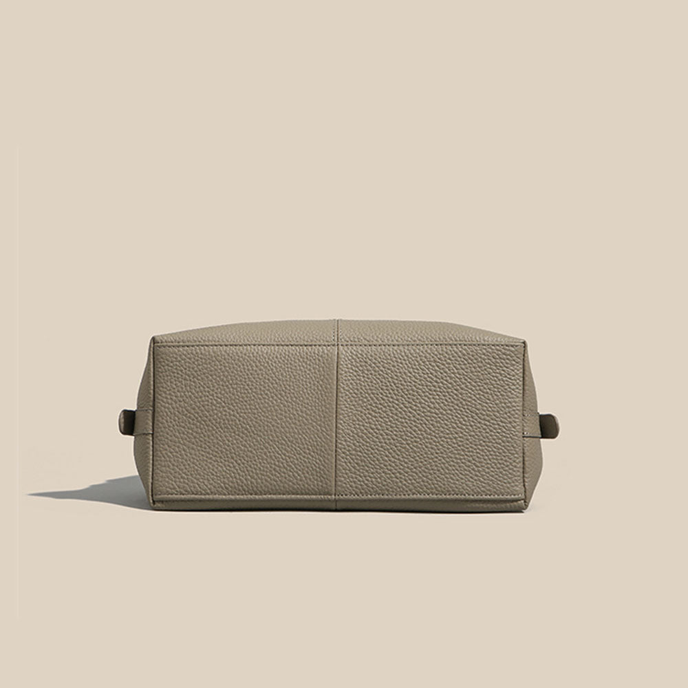 Guangzhou Bag High-End Genuine Leather Women's Bag Large Capacity Dumpling Bag Soft Top Layer Cowhide Handbag Single Shoulder Crossbody Bag