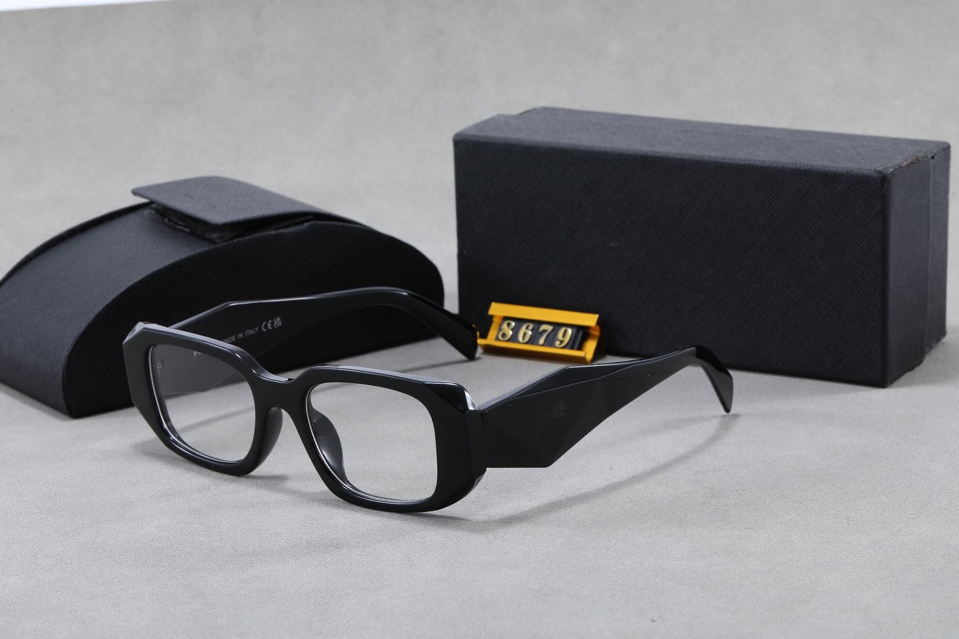 New P Home Sunglasses Europe and America ins Fashion Trade Sunglasses Cat Eye Small Frame Retro High-end Feel2660Same Style