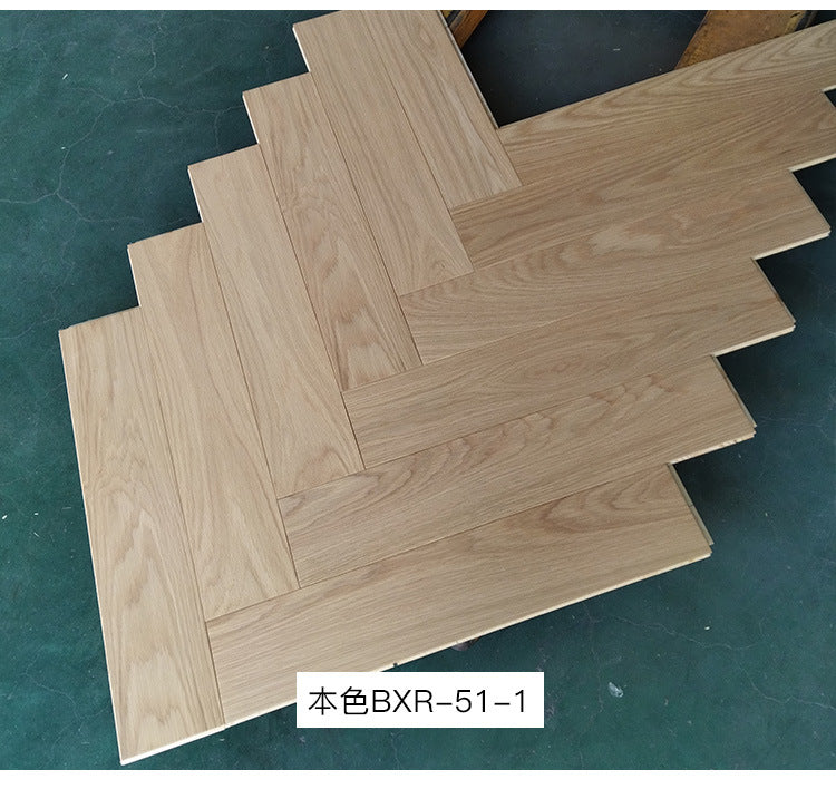 4.0mm Oak Double Layer Veneer AB Grade European Rubber Three-Layer Herringbone Floor Heating Locking Solid Wood Three-Layer Flooring