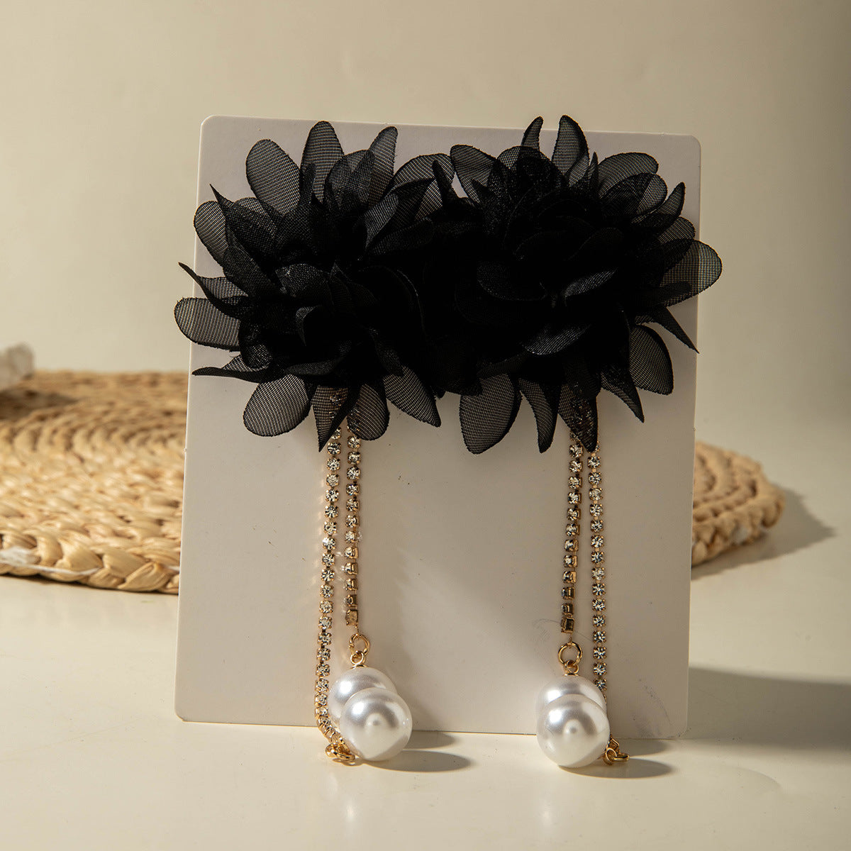 European and American Style Exaggerated Imitation Pearl Tassel Flower Earrings Fresh and Elegant Temperament Earrings for Women