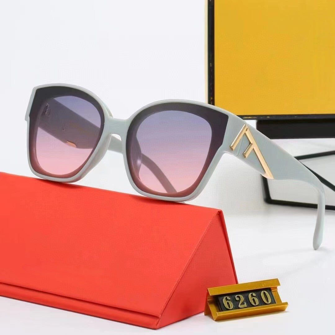 New European and American Retro Large Frame Square Sunglasses for Women, High-End Slimming UV Protection Sunglasses6260