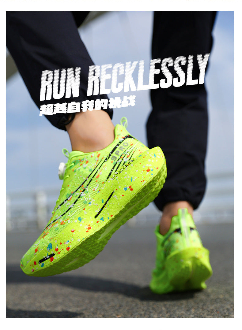 Youth Fashion Luminous Camouflage Running Shoes for Men and Women New Casual Shoes Carbon Plate Real Soft Sole Rotating Buckle Sports Shoes