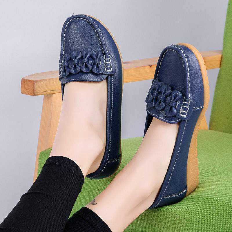 Women's Shiny Loafers2025Autumn New Style Wedge Mid-Heel Flat Shoes with Soft Sole for Moms