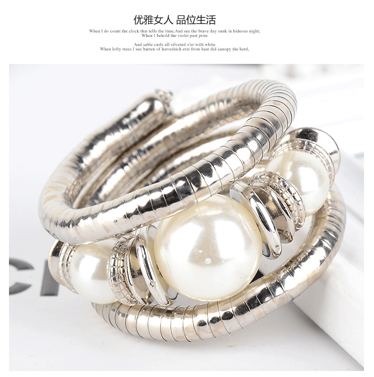 European and American Three-Circle Surround Pearl Bracelet Fashionable High-End Glossy Surface Gift for Women on Holidays Multi-Layer Bracelet