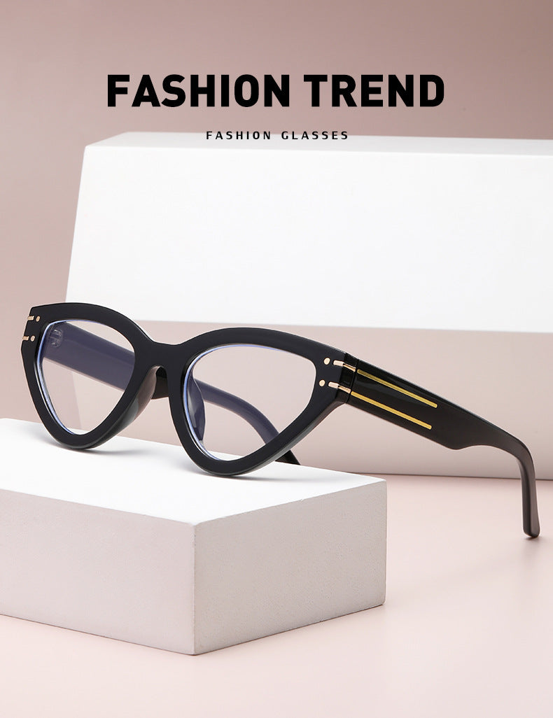 New European and American style personality cat-eye UV protection sunglasses for women ins Small Frame Sunglasses Eyewear Trendy Wholesale