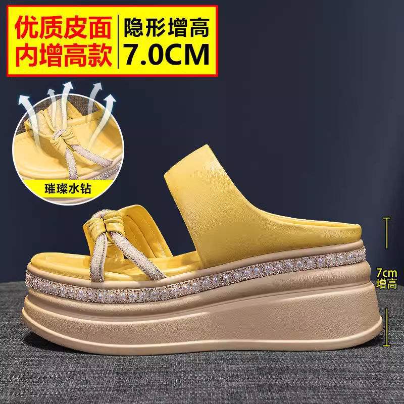 Women's Thick-Soled Sandals2025New Summer Versatile Internet Celebrity Super Popular Height-Increasing Wedge Rhinestone Slide Sandals