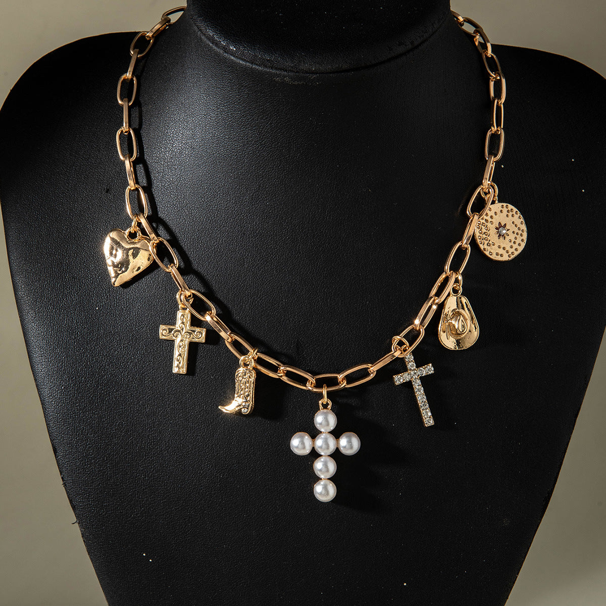 European and American Style Bohemian Western Cowboy Hat Pendant Exaggerated Necklace Cross Pendant Necklace