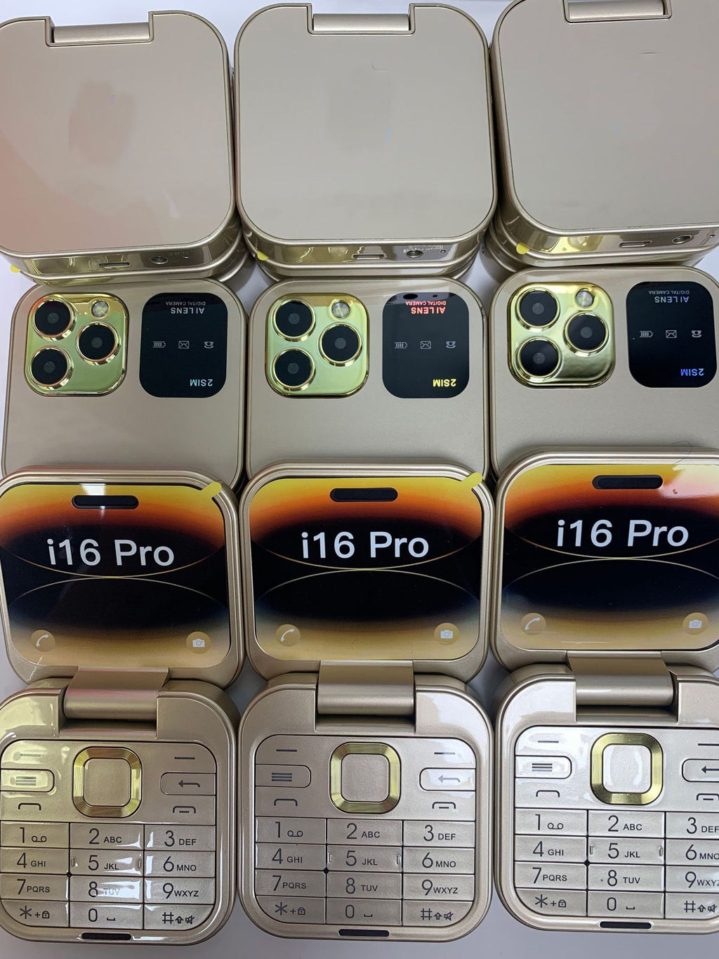 Mini Foldable Feature Phone Flip Cover Elderly Button Phone Pocket Women's Personalized Phone Backup Phone