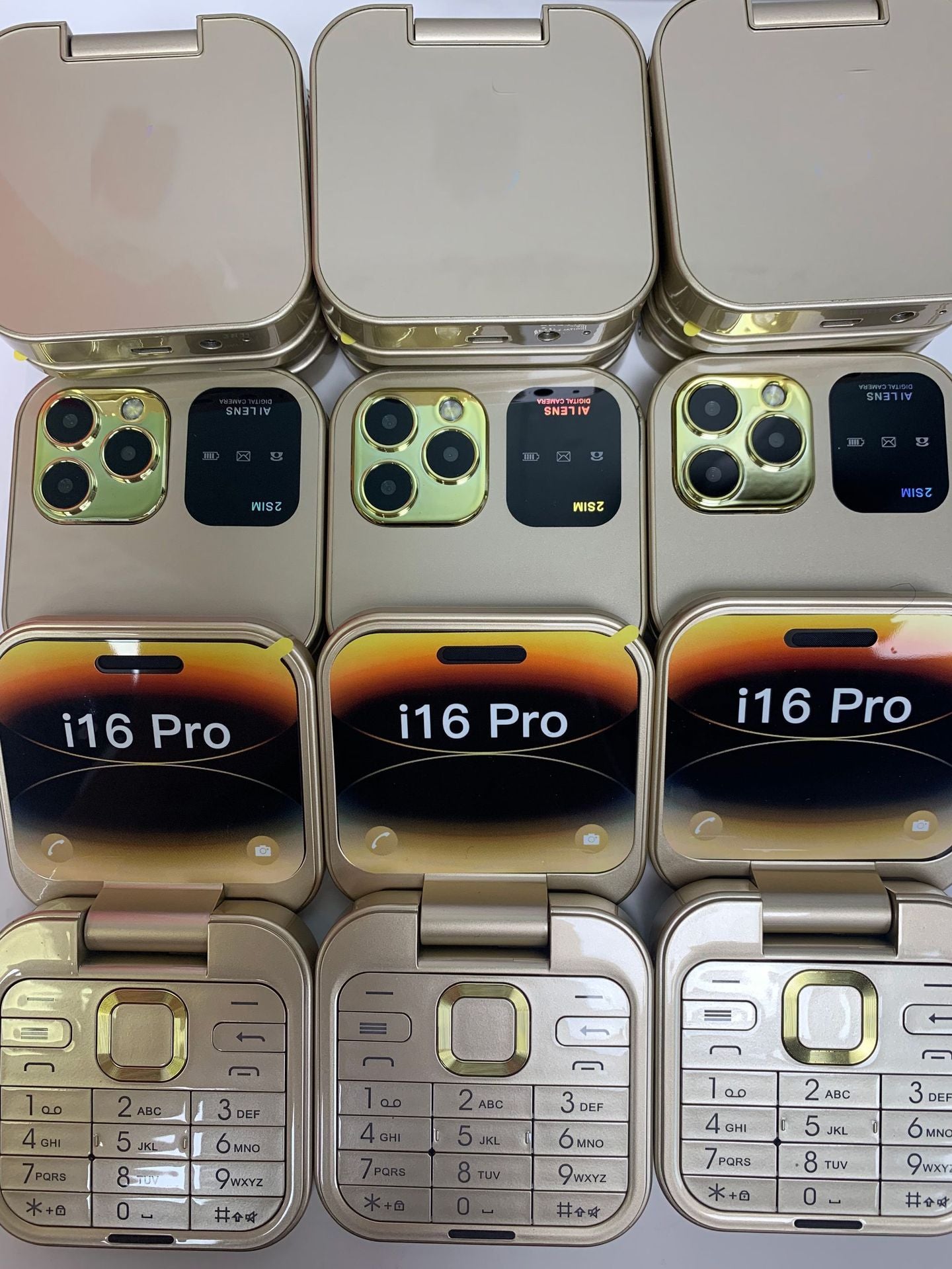 Mini Foldable Feature Phone Flip Cover Elderly Button Phone Pocket Women's Personalized Phone Backup Phone