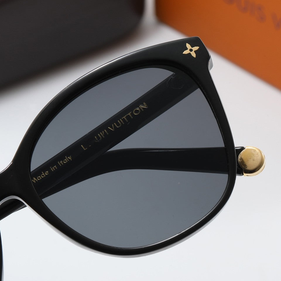 Ouyang Nana Glasses Large Frame Oval Plain Mirror Light Blocking Fashion Versatile Sunscreen Sunglasses for Women UV Protection