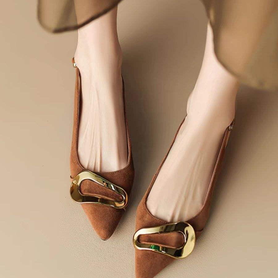 French retro metal buckle flat shoes for women2025Summer New Style Closed-Toe Sandals Pointed Elegant Shallow Mouth Flats