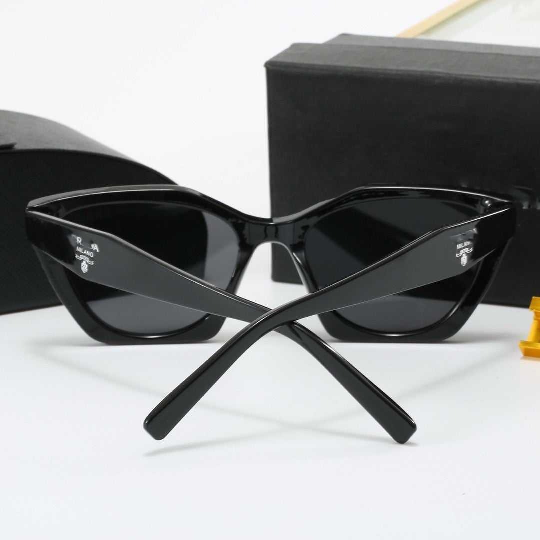 European and American Retro New Sunglasses Popular Internet Celebrity Men and Women Big Brand Sunglasses Square Frame Driving Glasses