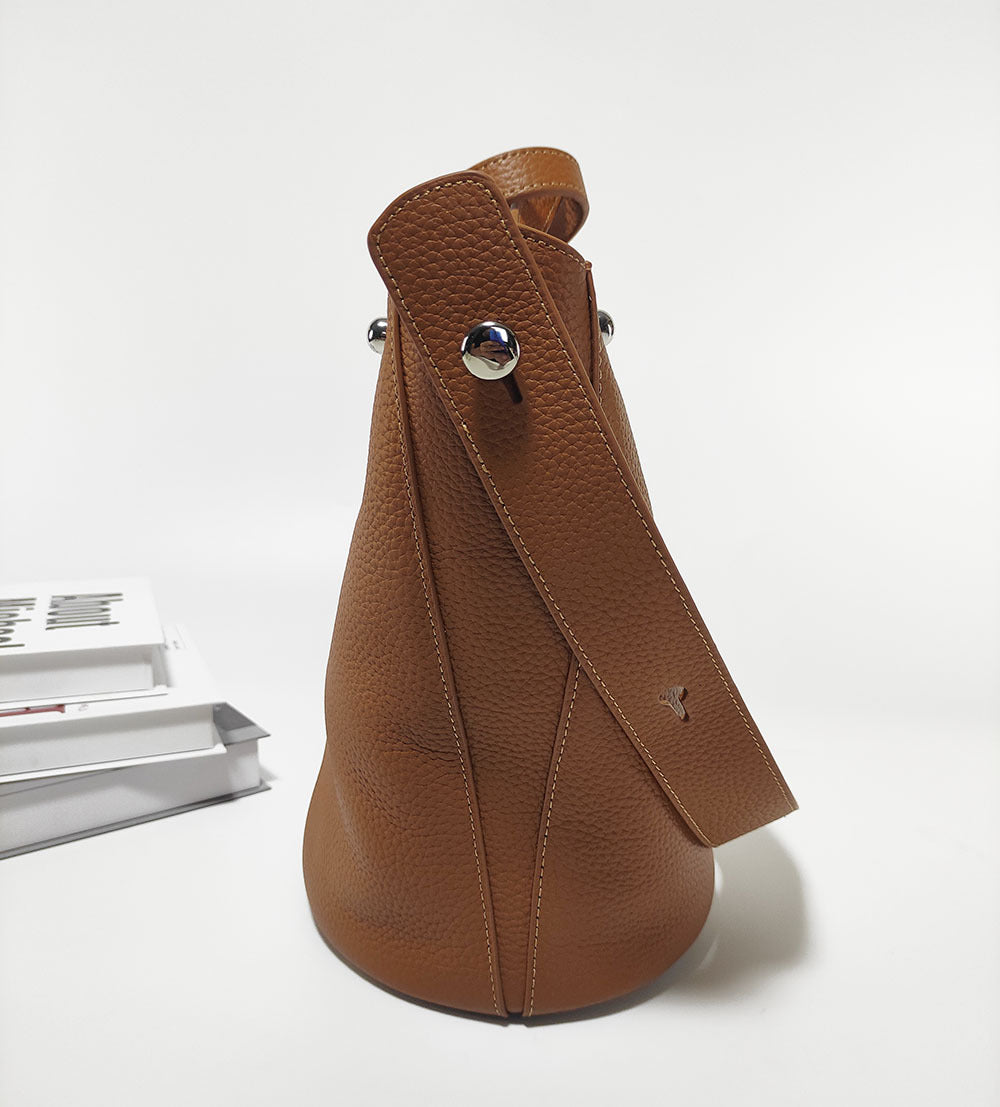 Guangzhou Genuine Leather Women's Bag Large Capacity Tote Bag Top Layer Cowhide Bucket Bag Handheld Shoulder Crossbody Bag Trendy