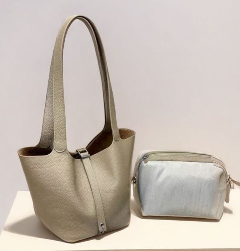 2025New Basket Bag for Women, High-End Niche Design, Large Capacity Bucket Bag, Top Layer Cowhide Handbag