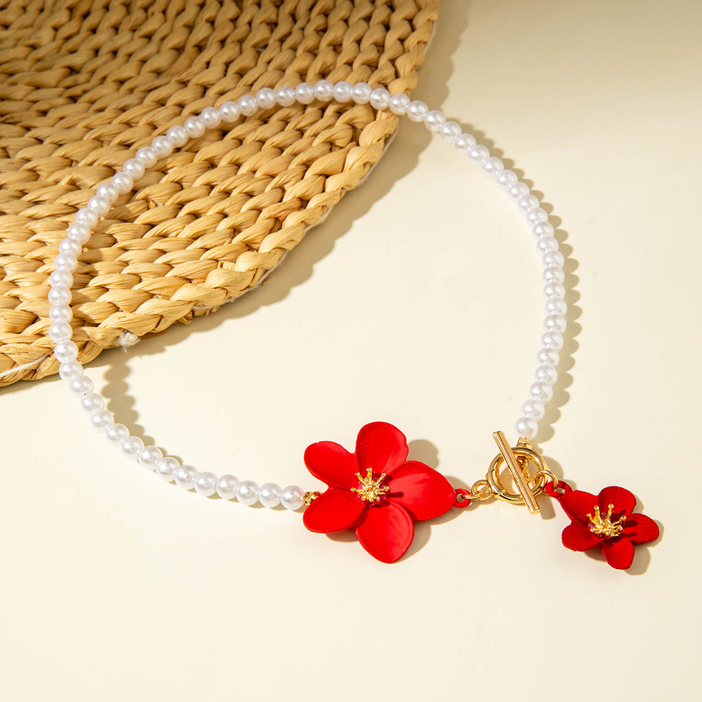 European and American Fashion Simple Alloy Flower Pendant Pearl Necklace  Elegant and versatile OT Buckle Design Sense Accessories