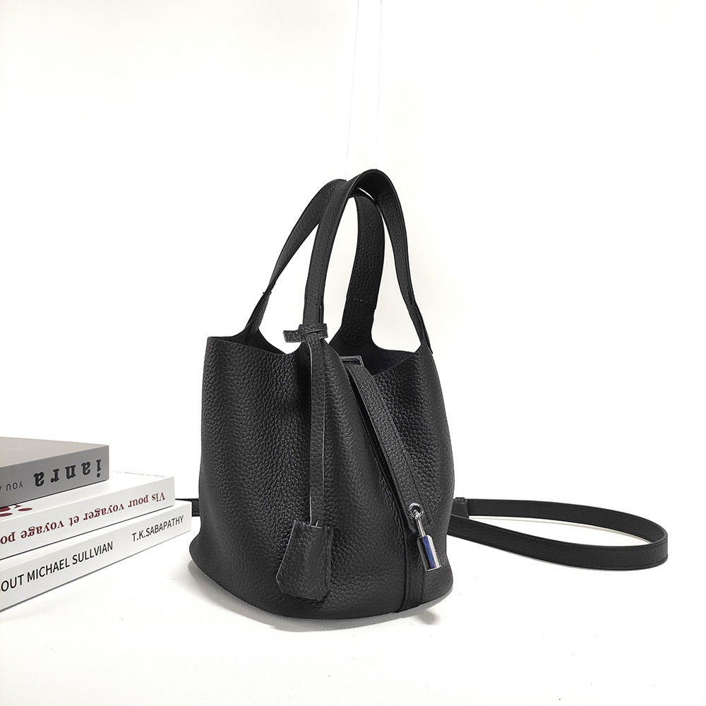 Women's Basket Bag2025New High-End First Layer Cowhide Bucket Bag Casual Handheld Women's Tote Bag Trendy