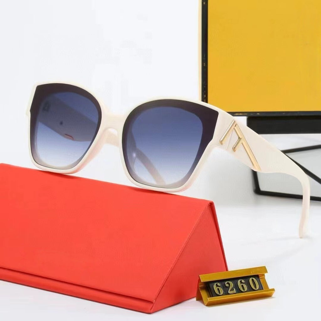 New European and American Retro Large Frame Square Sunglasses for Women, High-End Slimming UV Protection Sunglasses6260