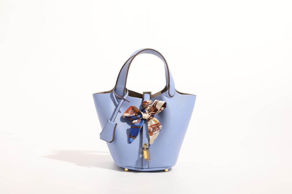 European and American Large Capacity Handbag Classic Fashion Women's Bag Niche Versatile Trendy Lychee Pattern Basket Shoulder Crossbody Bag