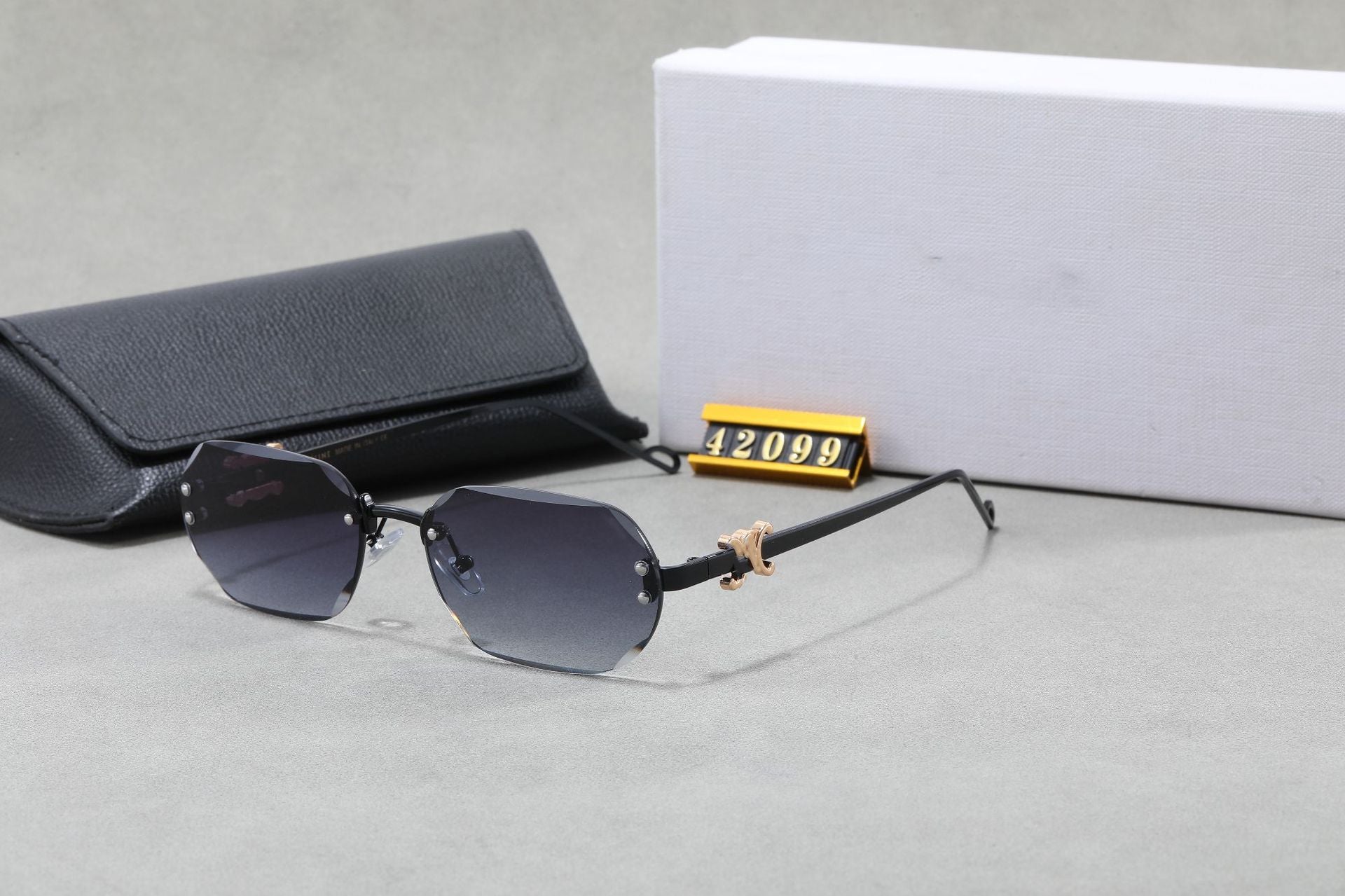 Arc de Triomphe Fashion Metal Frameless High-end Sunglasses for Women Windproof UV Protection Versatile CL42099U