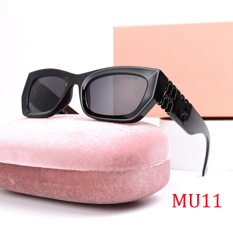 MU11Fashion Square Frame Letter Leg Sunglasses UV Protection Unisex Trendy Cat Eye Retro